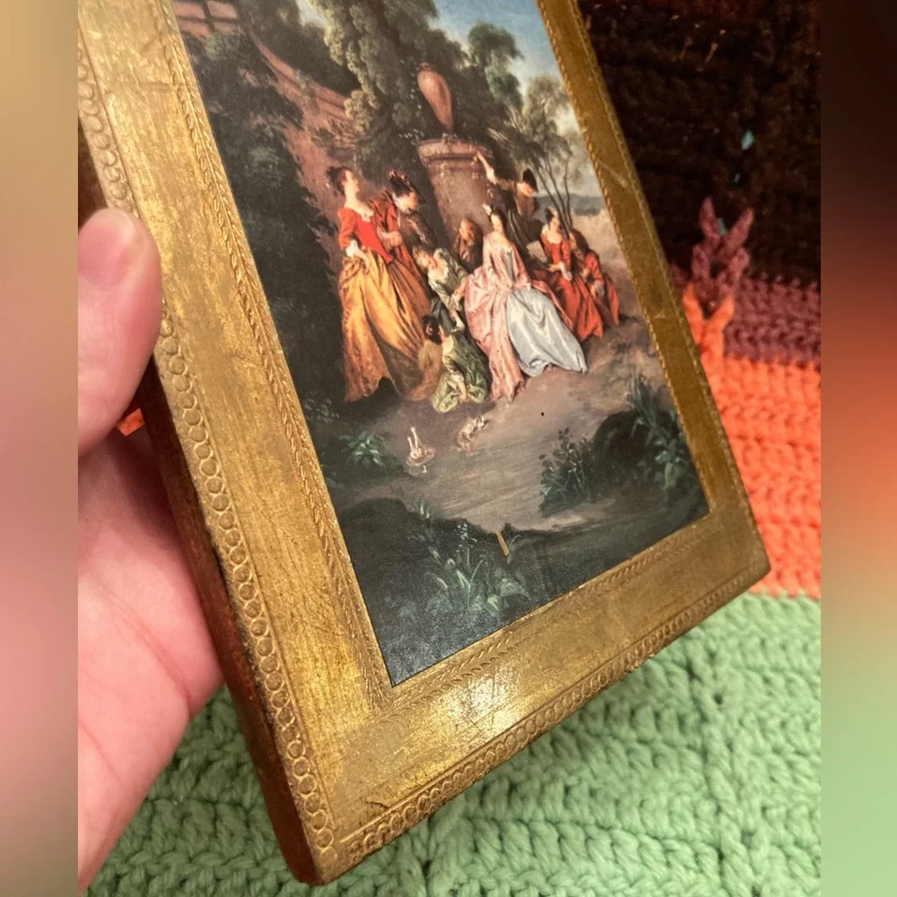 Vintage Italian Florentine Group of Women Wall Decor Plaque - Picture 2 of 12